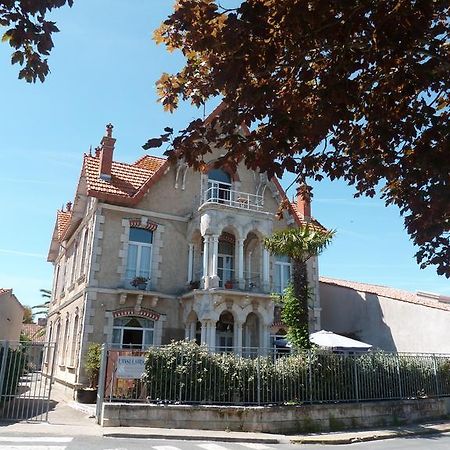 Chambres D'Hotes L'Insulaire Saint-Denis-dʼOléron المظهر الخارجي الصورة